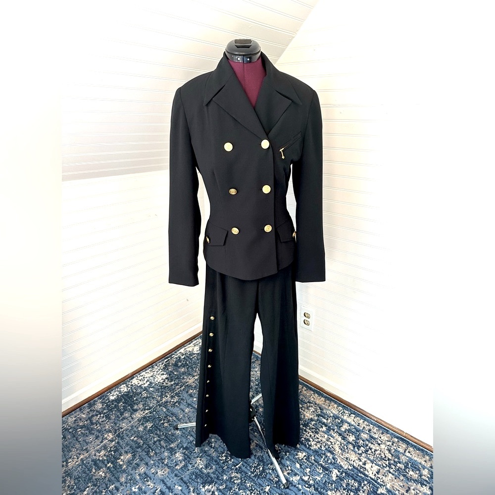 Vintage two piece suit by Item. Embellished with gold like buttons! XXS